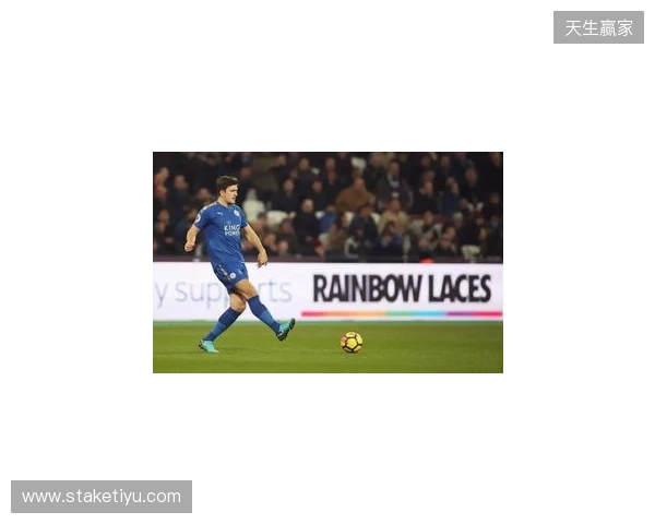 多古：球队本赛季凝聚力更强了，我已经很好地适应了英超联赛